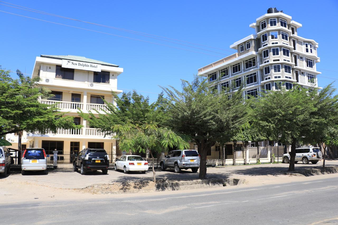 Dolphin Hotel Tanga Exterior photo